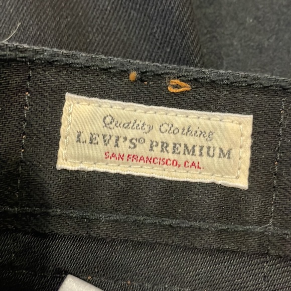 Levi’s Premium Hugh rise flare size 28 - Picture 4 of 5